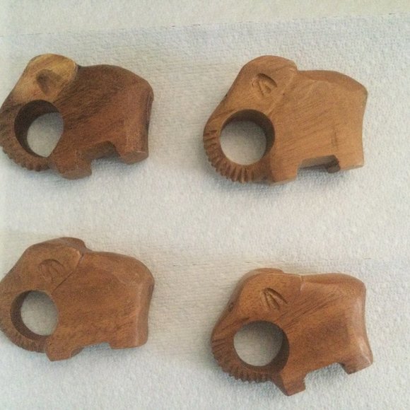Lot of 4 wood elephant figurines Napkin rings 3.5" long - Picture 3 of 5